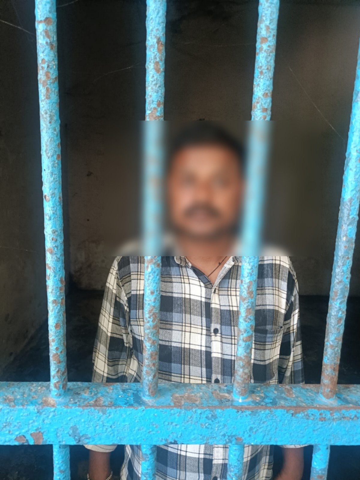 हंसिया से जानलेवा हमला करने का आरोपी गिरफ्तार, झंगहा पुलिस ने भेजा जेल